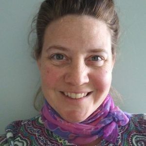 Meet your Posher, Eva